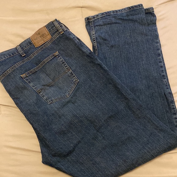 Wrangler Authentics Men's Big & Tall Classic 5-Pocket Regular Fit Jean - Picture 7 of 7